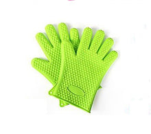 Load image into Gallery viewer, Food Grade Silicone mitts - Heat Resistant BBQ Glove.