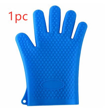 Load image into Gallery viewer, Food Grade Silicone mitts - Heat Resistant BBQ Glove.