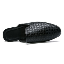 Load image into Gallery viewer, Men&#39;s  Closed Toe Half Slippers.