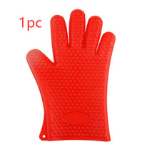 Load image into Gallery viewer, Food Grade Silicone mitts - Heat Resistant BBQ Glove.