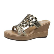 Load image into Gallery viewer, Women&#39;s Platform - Rhinestone Slippers