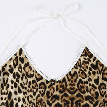 Load image into Gallery viewer, Leopard Print / Lace up halter Camisole.