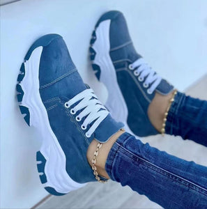 Lace-up Sneaker Outdoor Walking Shoes.