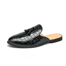 Load image into Gallery viewer, Men&#39;s Fashion  Slip-on Tassel  Leather Shoes.