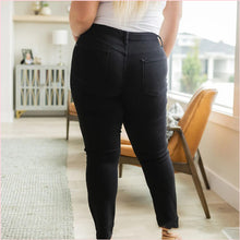 Load image into Gallery viewer, High Grinding Elastic Plus Size Jeans.