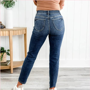 High Grinding Elastic Plus Size Jeans.