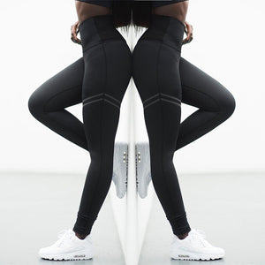 High waist-solid color stretch yoga pants.