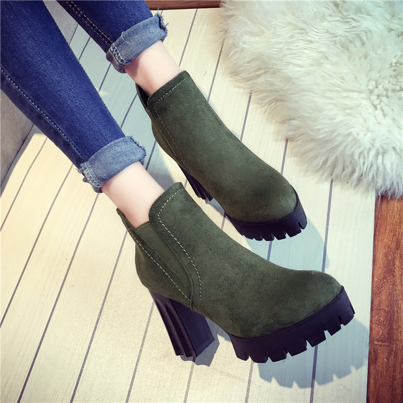 Waterproof platform-rough heel-suede short tube wind boots .